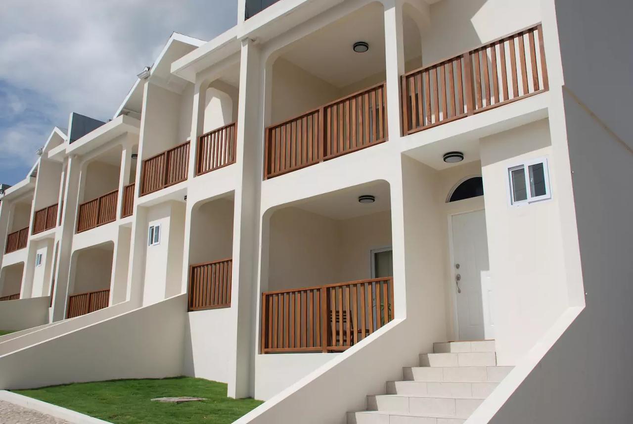 Family Complex Beside Beach W/Pool Montego Bay #1 Exterior photo
